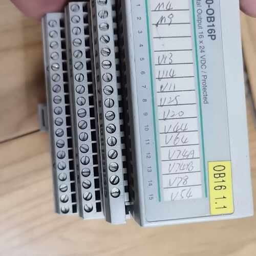 溢价- S200-IB16 PLC模块加S200-TB3底座