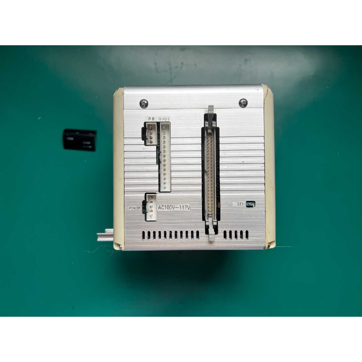 议价IAI驱动器,型号SEL-E-1-AC-100,不会测,不知
