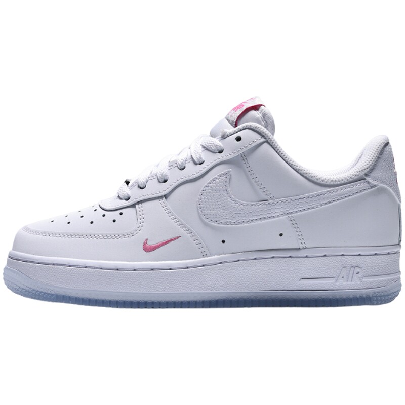 滔搏丨NIKE耐克女子AIR FORCE 1低帮百搭运动休闲鞋IV4453-100