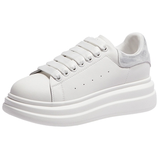 骆驼2026年超火的鞋子面包鞋男增高厚底小白鞋休闲百搭加绒板鞋女