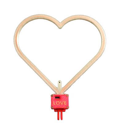 航拍无人机穿越机爱心造型灯