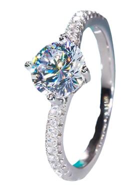 莫桑石1克拉V形四爪戒指