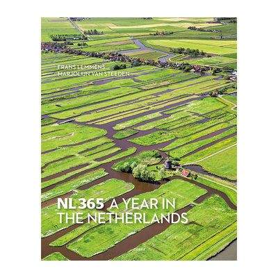 【现货】【翰德图书】NL365- A Year in The Netherlands，荷兰的一年 英文原版图书籍进口正版 Frans Lemmens 摄影-自然景观