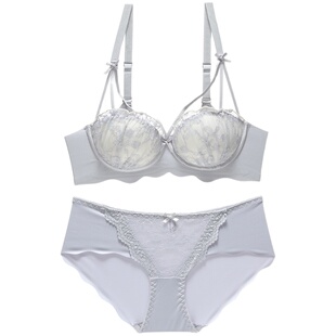 六只兔子性感蕾丝内衣女小胸聚拢显大纯欲风高级黑色套装文胸