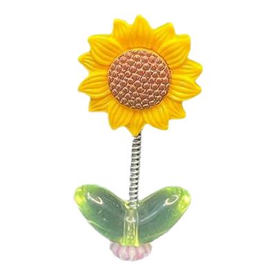 可爱向日葵摇头车载摆件