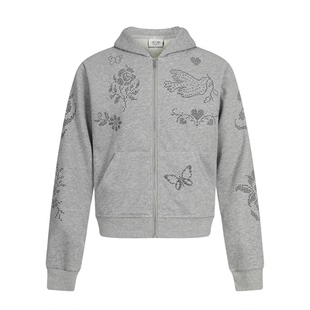 短句先生主调酷感吸睛 黑色艺术烫钻短款卫衣外套