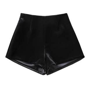 黑色金丝绒短裤女外穿冬加厚2025新款配靴子阔腿裤高腰a字靴裤子