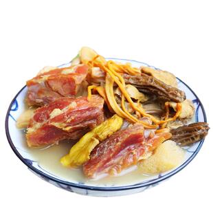 云南天然野生菌腊排骨牧场放养谷物猪山珍菌汤煲