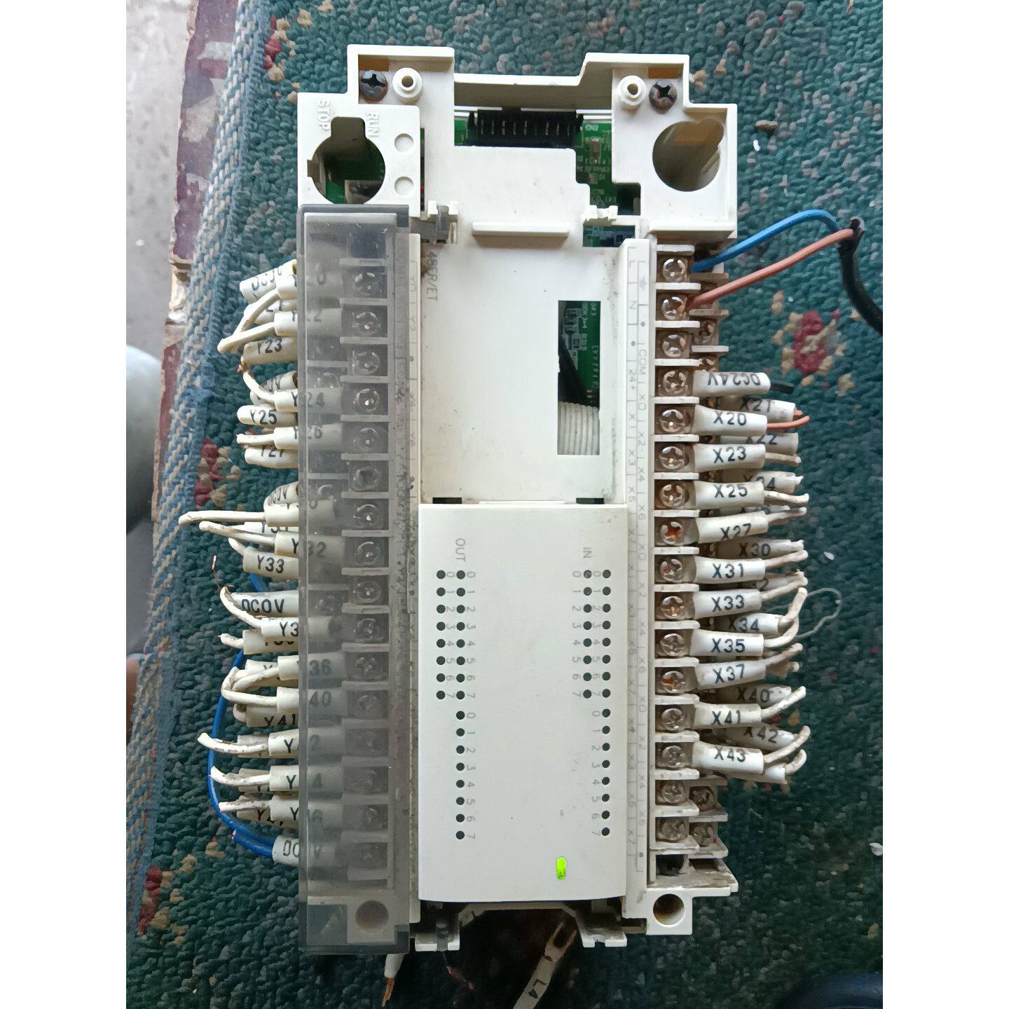 议价三菱PLC FX2N-48ER，拆机件，通电见视频，亮绿，