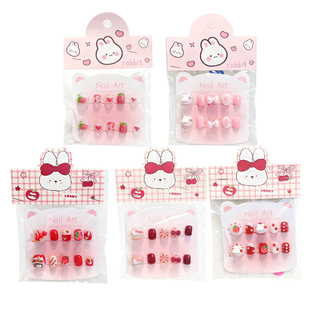 儿童穿戴甲卡通指甲贴片可爱新年美甲4-10岁小女孩贴纸短款软甲片