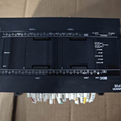 议价欧姆龙PLC CP2E-N40DT-D，原装拆机，。
