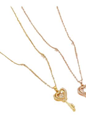 D色莫桑石简约爱心灵动钥匙项链