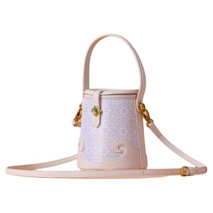 曼莎中国风宋锦香云纱手提单肩斜挎刺绣真丝牛皮手提女包2859