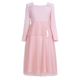 大码女款2026春季胖MM中长款粉色方领网纱拼接甜妹连衣裙减龄飘逸