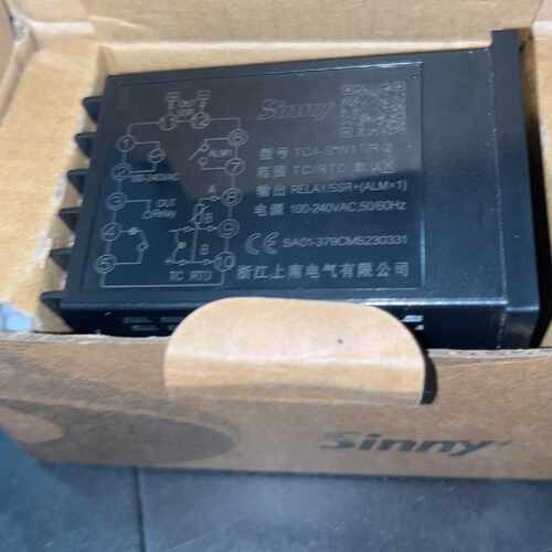 （请询价）Sinny温控仪TC4-S W1T/R-2，能完好，带SE