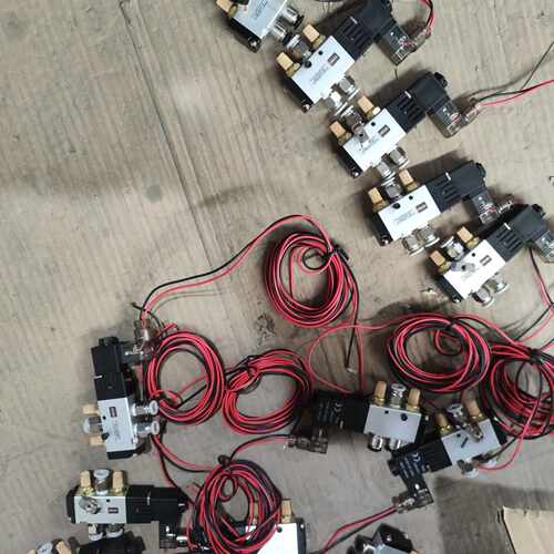 溢价-HITOP恒拓高库存电磁阀没有用过的，HVQ1110D24L