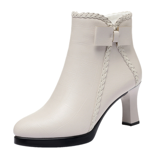 靴子女冬季新款2025加绒保暖真皮短靴女洋气爆款英伦风冬天高跟鞋