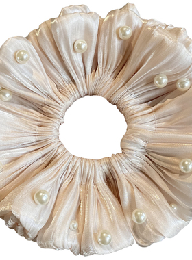 银褶珠辉~缎面珍珠大肠发圈
