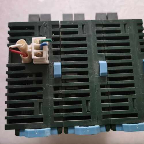 议价原装二手松下PLC FP0R-C32MT 带FP0R-E32维修
