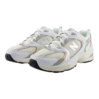 NewBalance复古运动老爹鞋530