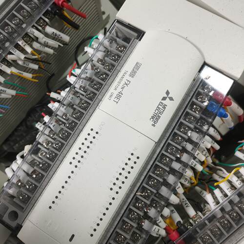 议价可维修扩展FX2N48ET成色漂亮年份新功能包好德邦包