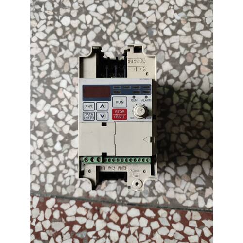 J7变频器CIMR-J7AA20P7 0.75KW/22询价