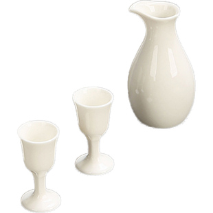 中式新款家用创意陶瓷小酒杯白酒10ml一口杯经典复古高脚烈酒杯子