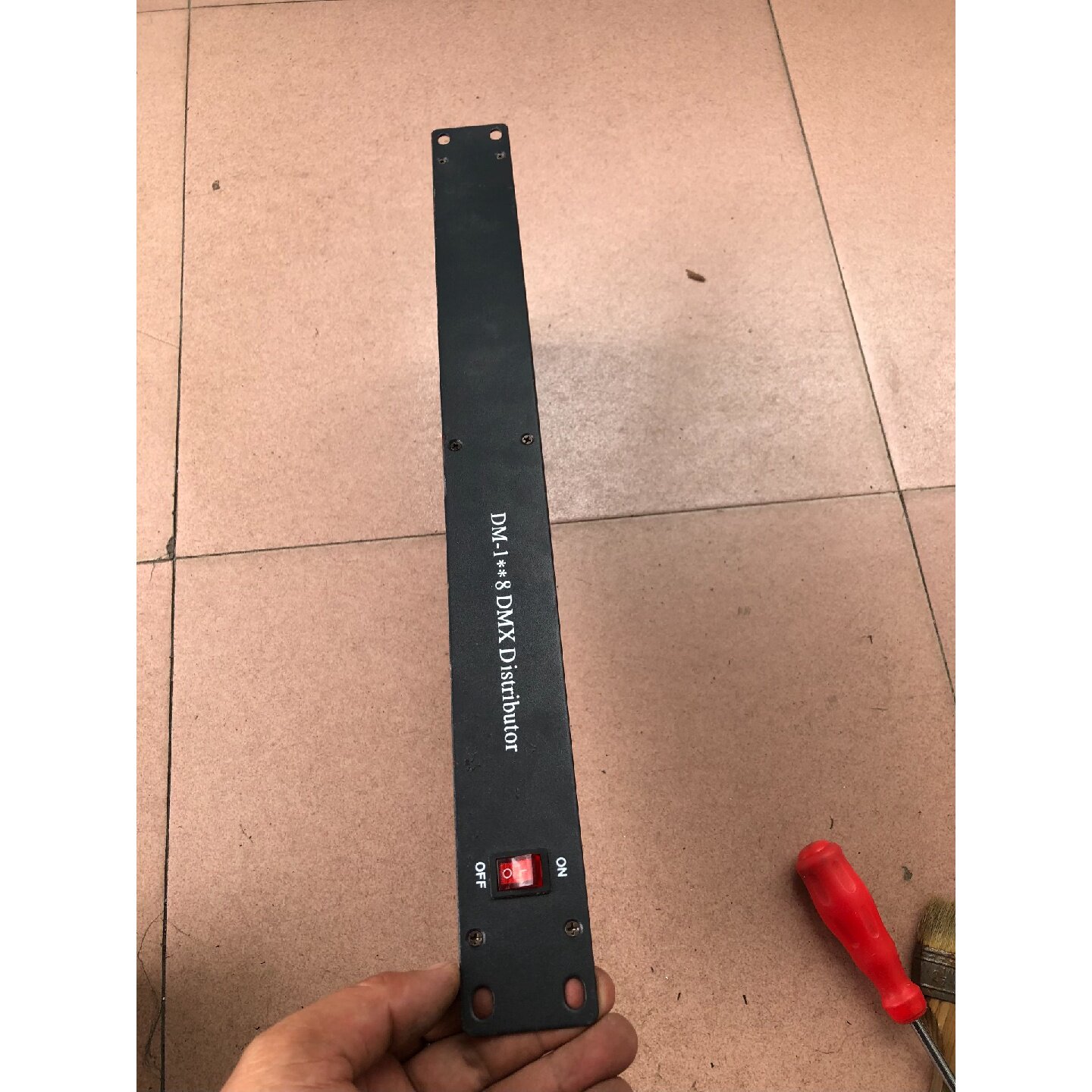 【议价-可维修】放大器 DMX信号放大器 1进8/二手均有货