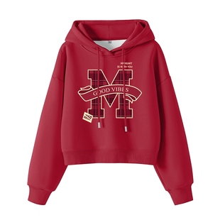 JR真维斯女装保暖短款连帽卫衣女新年加绒学院风上衣红色马年衣服