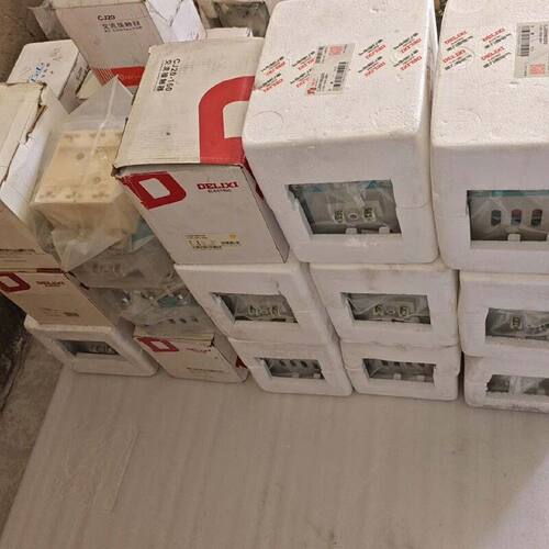 要询价---CJ20160德力西交流接触器线圈380V10台其中一维修831