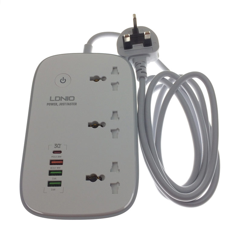 智能WiFi1个PD3个USB接口