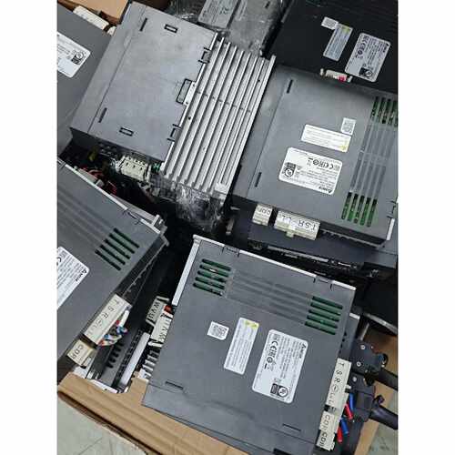 溢价-台达伺服驱动器ASD-A2-0121-L，100W功率，接口