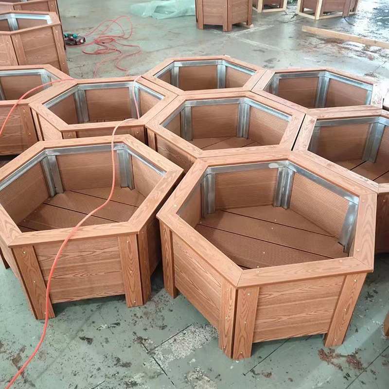 厂家可市政道路隔离景观工程塑木花箱户外防腐木绿化工程花箱