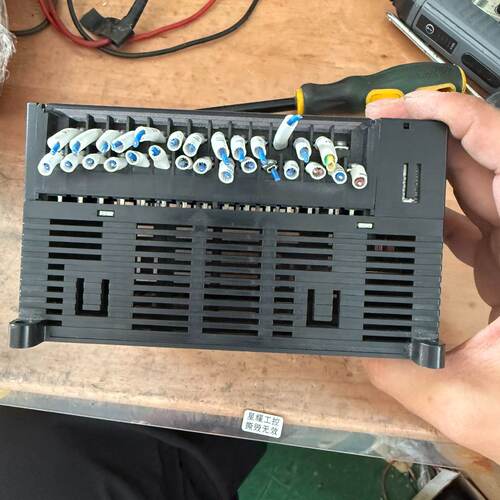 议价 Cp1h-Ex40dt-D Used Disassembled Ut In Good Condition Fu