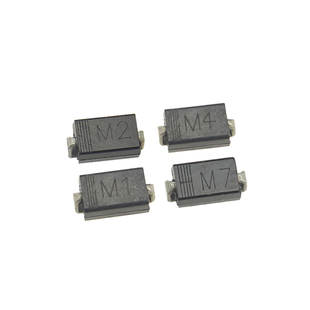 贴片M1 M2 M4 M7 整流二极管1000V 1A 1N4001/4002/4004/4007 SMA