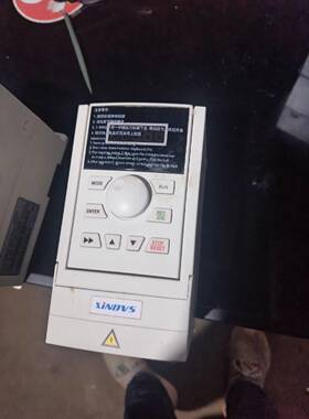 询价欣捷思变频器G500G1K50P两个没配