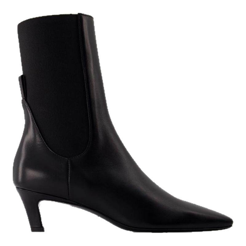 TOTEME The Mid Heel 低跟皮质踝靴
