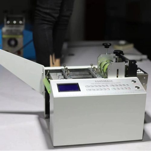 切带机  自动裁切机  电脑切带机 机电脑全自动切管机怎么设置