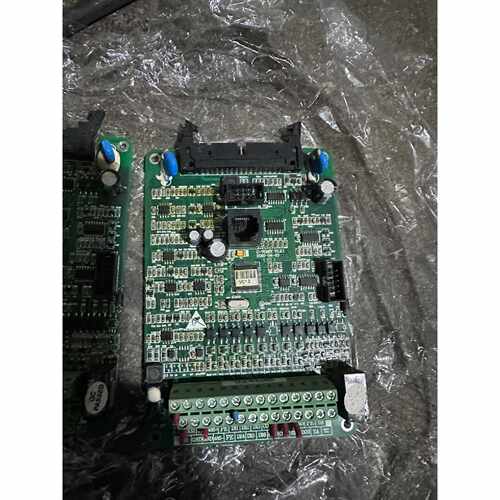 议价易驱ED3100变频器CPU主板功率7.5KW二手拆机维修