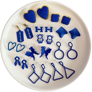 复古法式克莱因蓝色耳环时髦显瘦爱心圆环耳钉高级感超仙少女耳饰