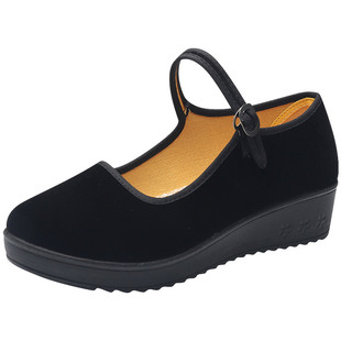 老北京布鞋女2025新款春季闰月妈妈鞋休闲舒适软底透气上班工作鞋