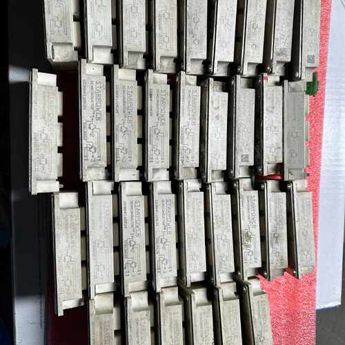 溢价-GD300HFL120C2ST  GD300HFL120C2