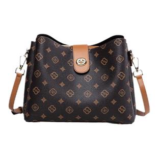 水桶包包女士2026新款斜挎包大容量通勤妈妈包老花单肩包生日礼物