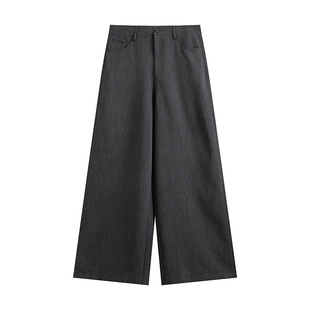 COLN宽松休闲裤宽阔却不显过松垮足以给你的双腿自由