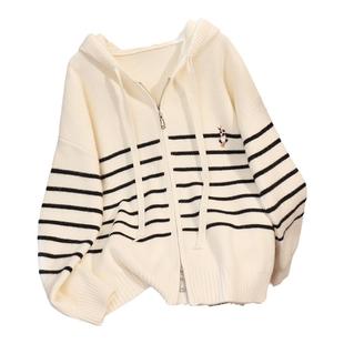 韩版宽松条纹连帽拉链针织开衫女2025年秋冬新款慵懒风厚毛衣外套