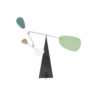 空合平衡动态摆件北欧莫兰迪色系金属样板间售楼处客厅书房装饰