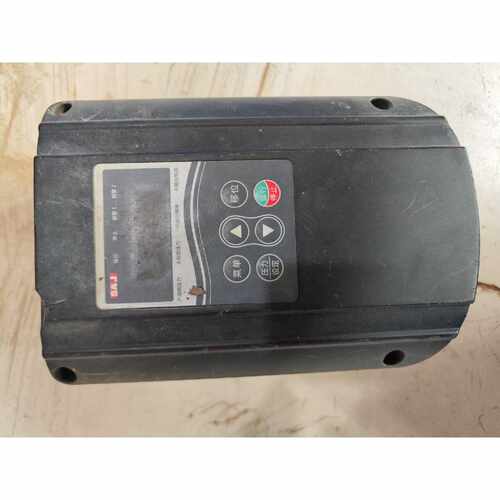 〔议价-可维修〕三晶变频器PD20-4T2R2LN 水泵防水型变频器 工业