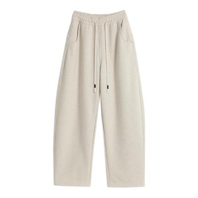 米白色弯刀裤好穿程度谁懂...