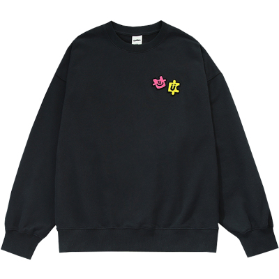 GUUKAAgaho艺术家联名圆领卫衣