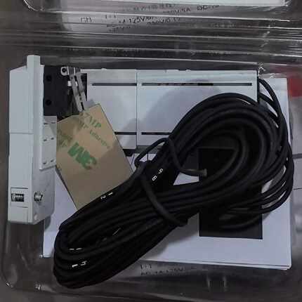 全新原装ABB辅助触点2TFG100057R1001，带导线